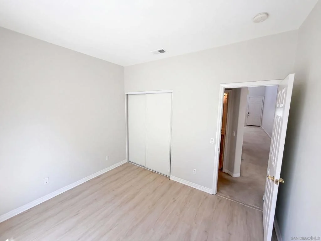 Photo of 595 Dundee