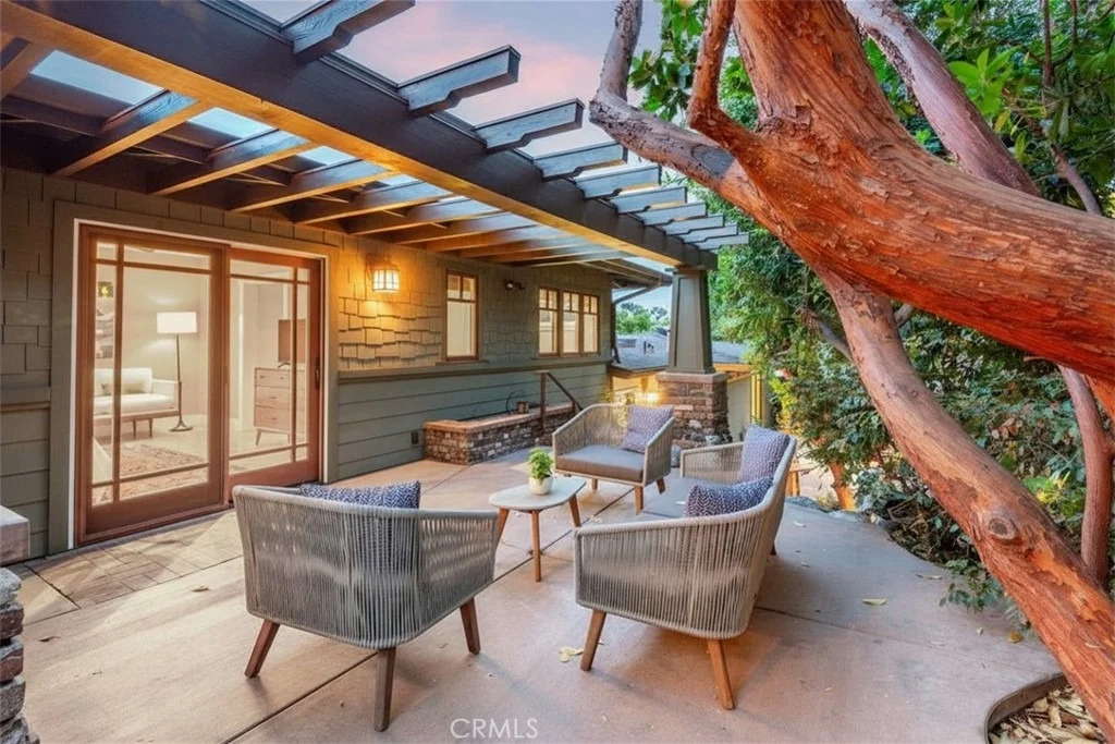 Photo of 298 Granada Avenue