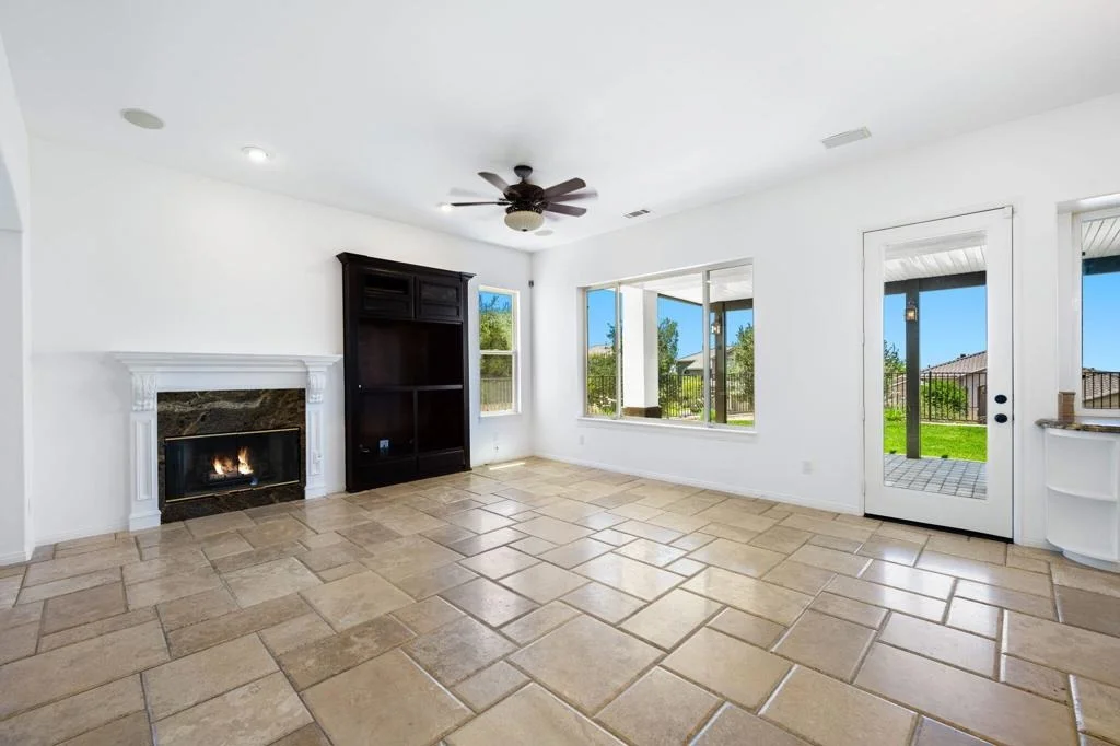 Photo of 13435 Canyon Crest Road
