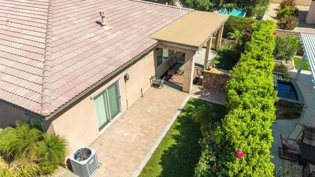 Photo of 42210 Summit Way