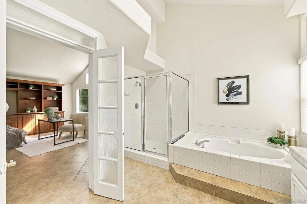 Photo of 556 Parkside Dr