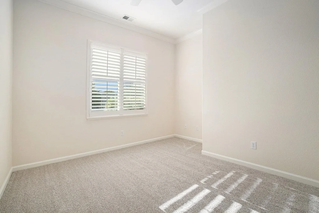 Photo of 1007 CENTENNIAL DR