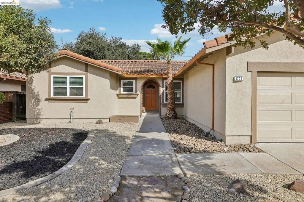 Photo of 1709 Bermuda Way