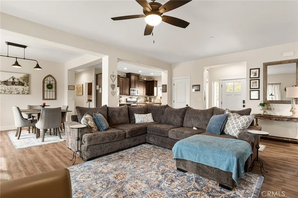Photo of 6240 Wall Lane