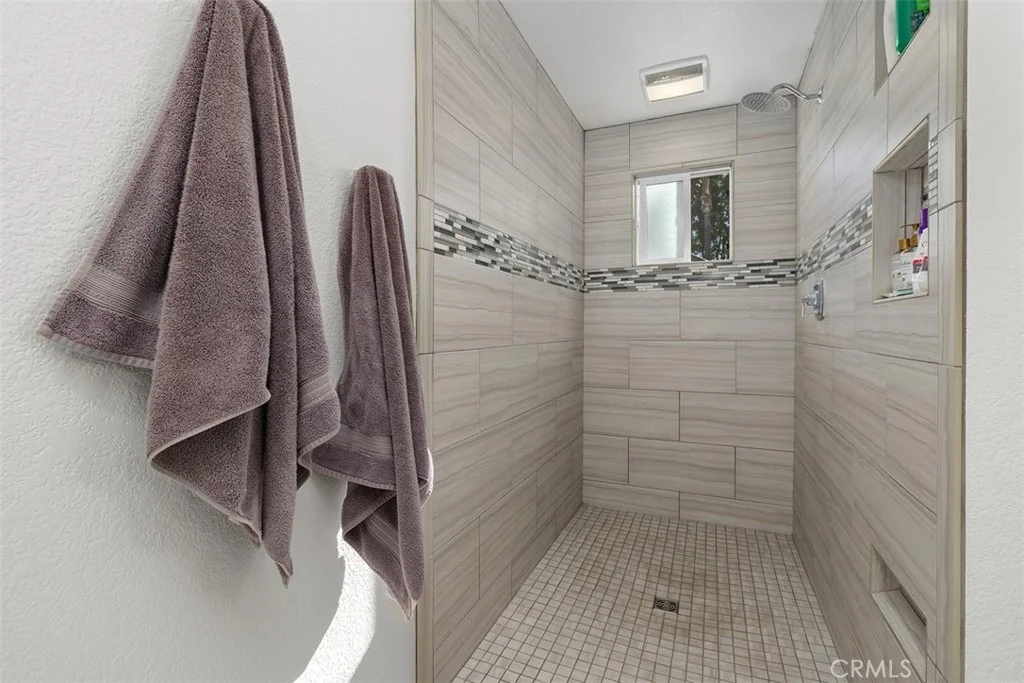 Photo of 5857 Dora Court