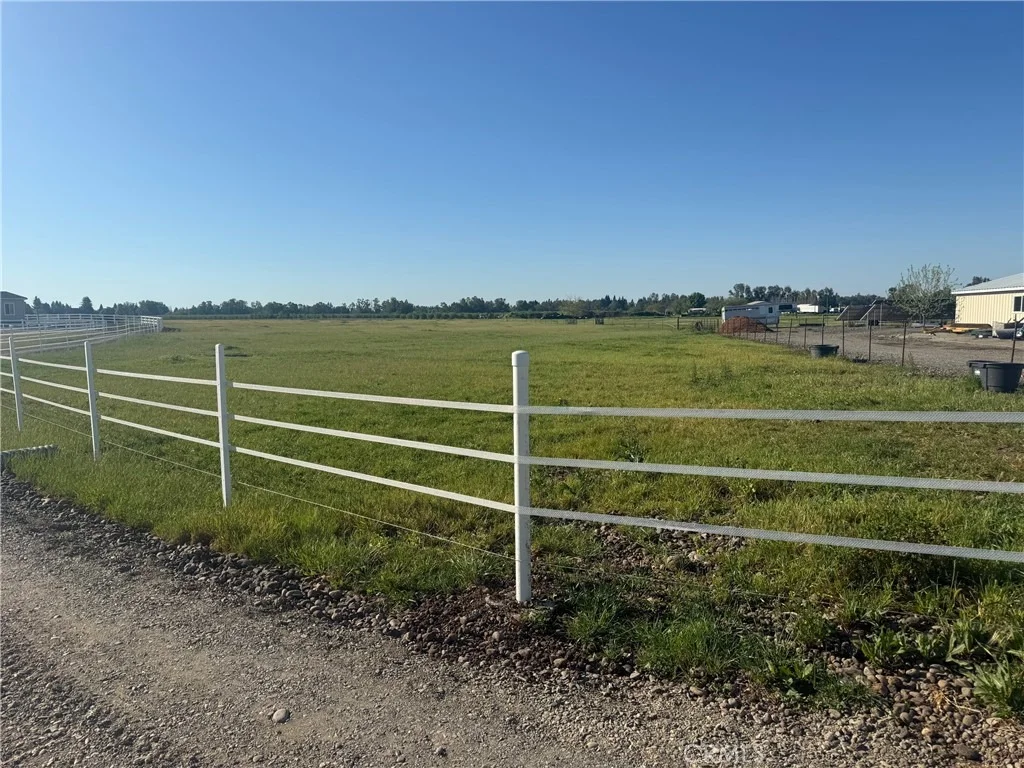 Photo of 14450 Meridian Road