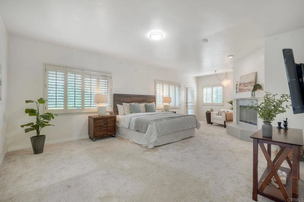 Photo of 2039 E Mission Road