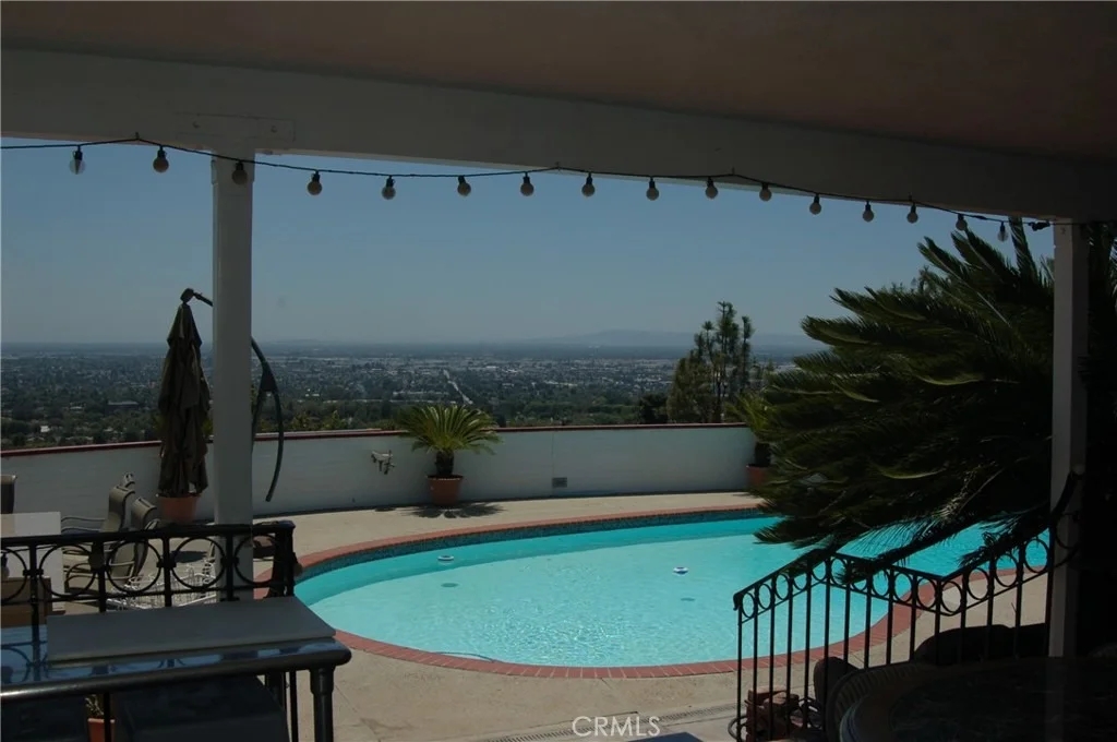 Photo of 13978 Summit Drive