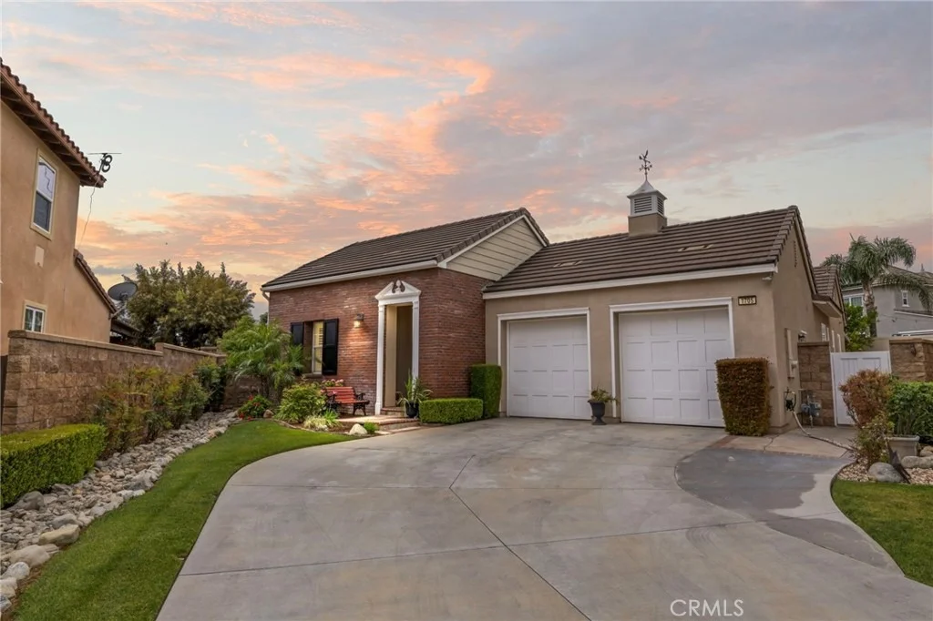 Photo of 1705 Arthur Loop W