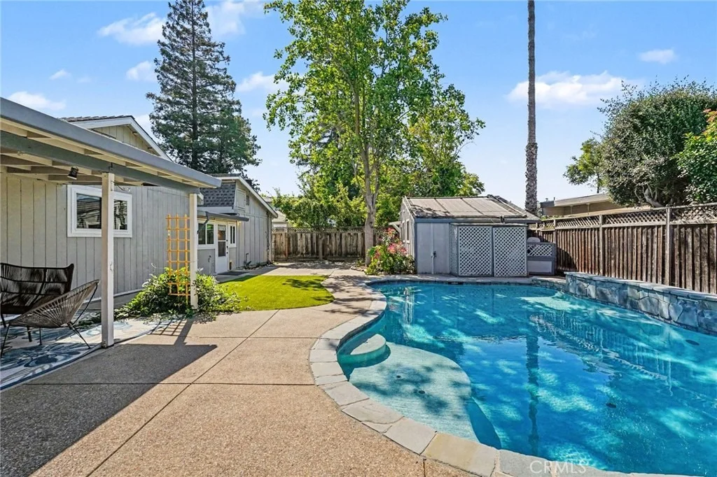 Photo of 1815 Granada Drive