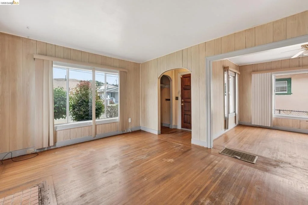Photo of 8115 Iris St