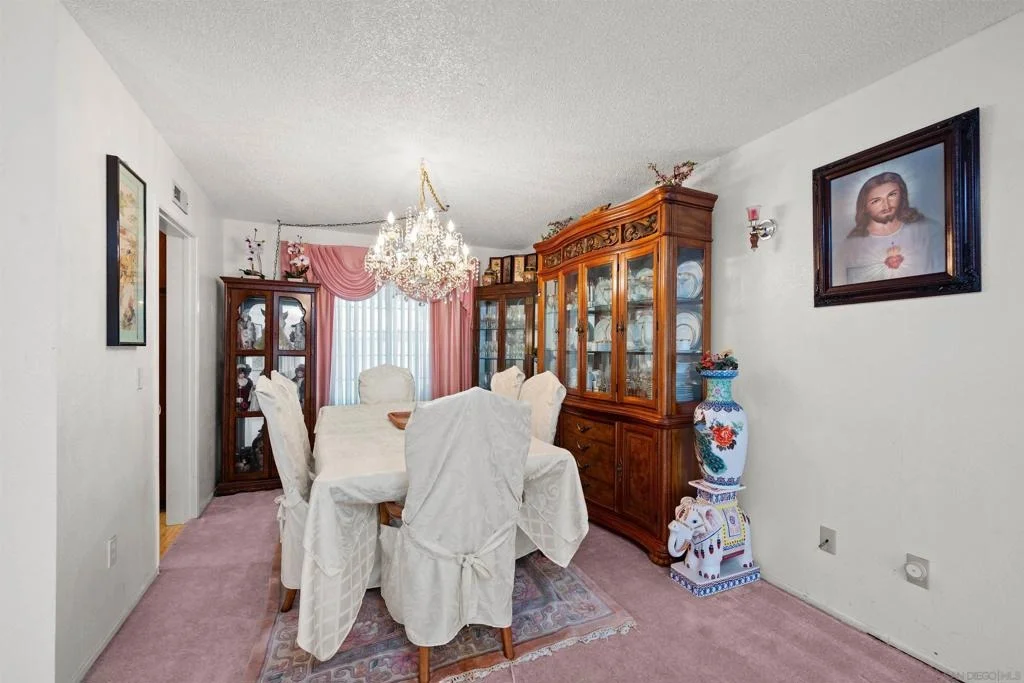 Photo of 6920 Simi Place