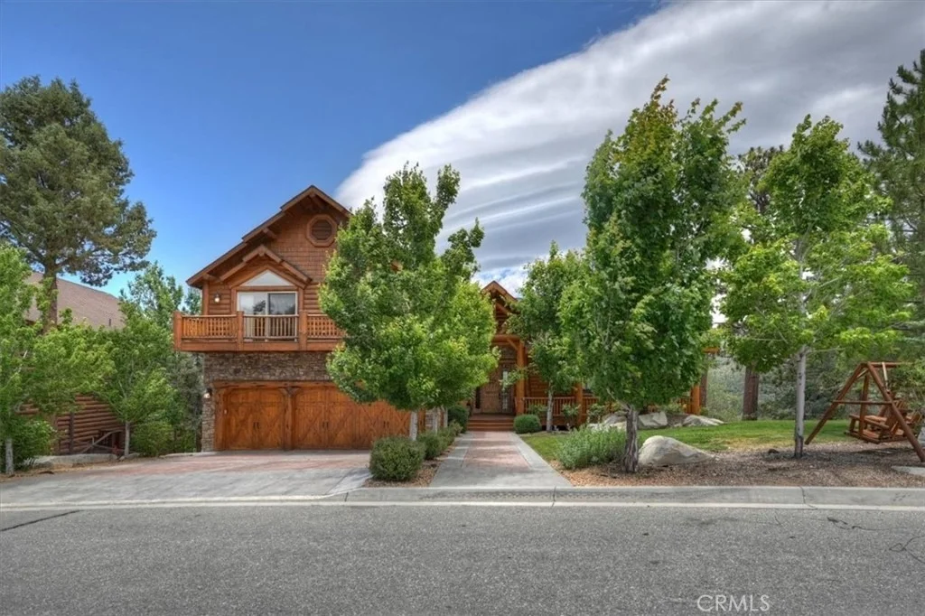 Photo of 438 Starlight Circle