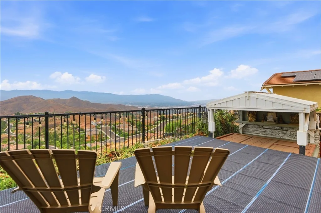 Photo of 15979 Skyridge