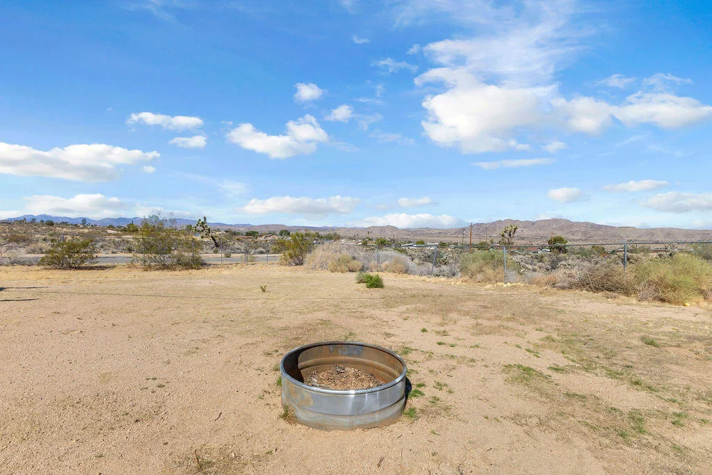 Photo of 61714 Alta Mesa Drive