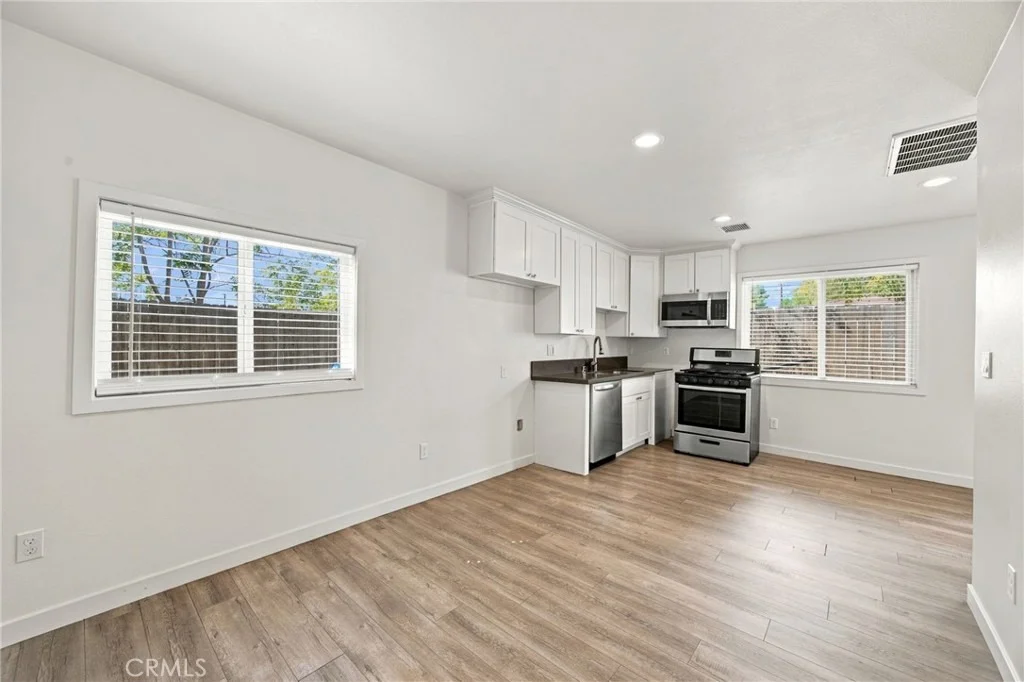 Photo of 1629 Kendall Dr