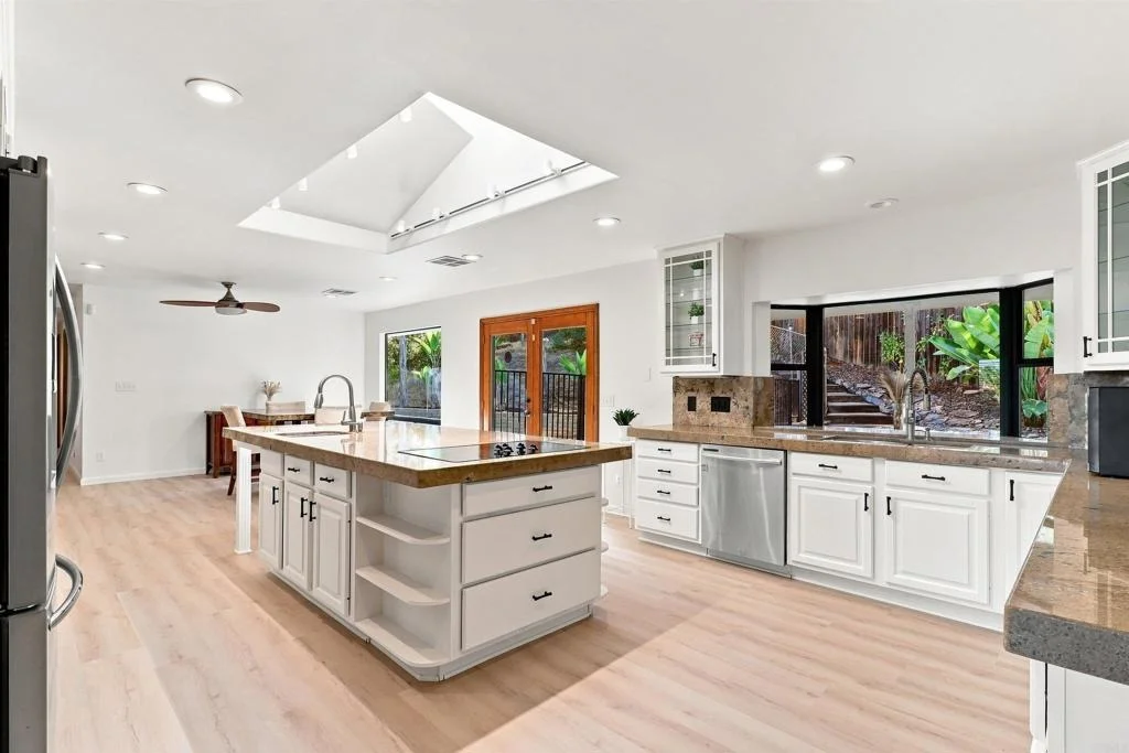Photo of 3056 Overhill Drive