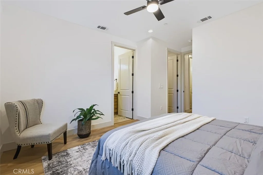 Photo of 1413 W Dottie Lane