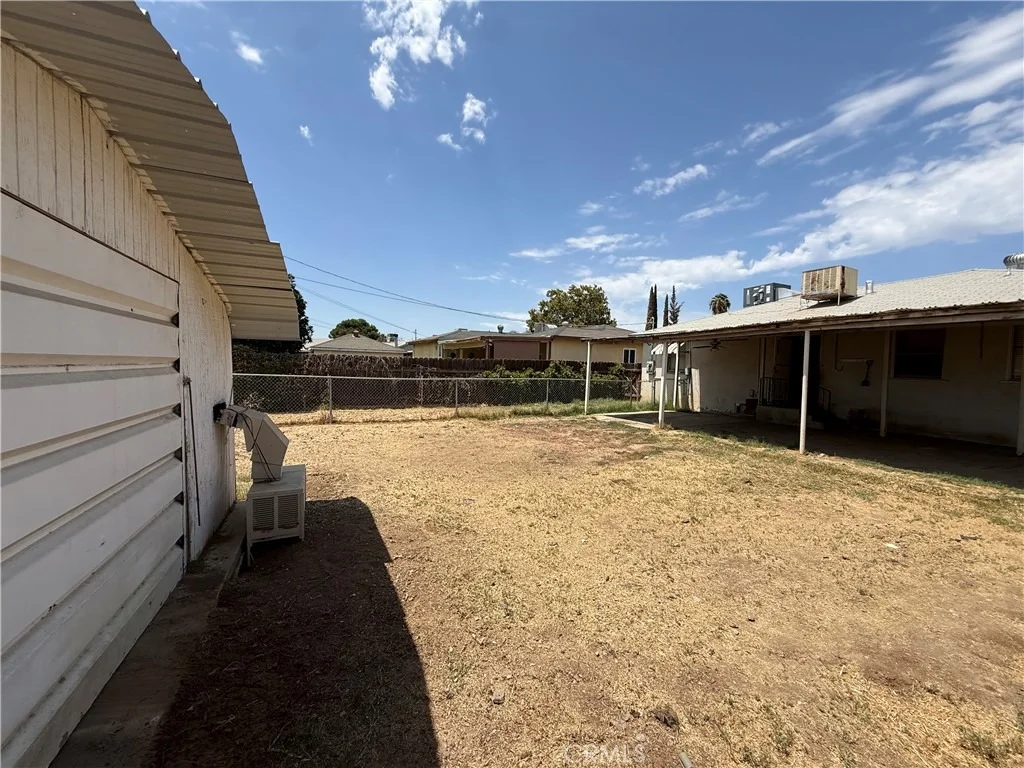 Photo of 1305 Castaic