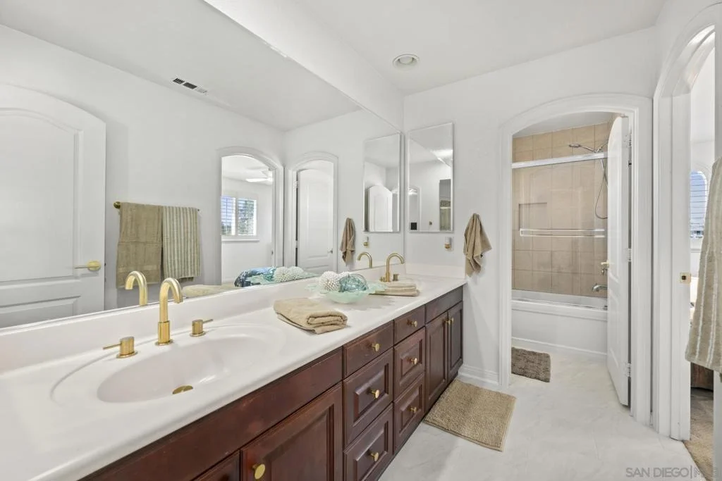 Photo of 32489 Castle Ct