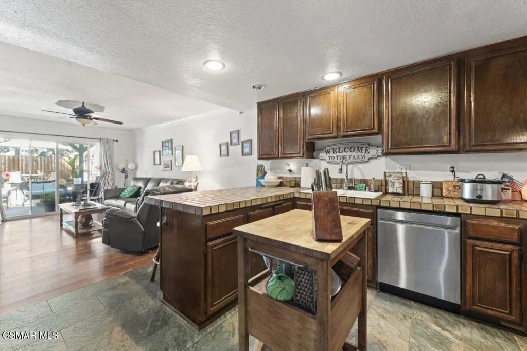 Photo of 2461 Pinewood Place