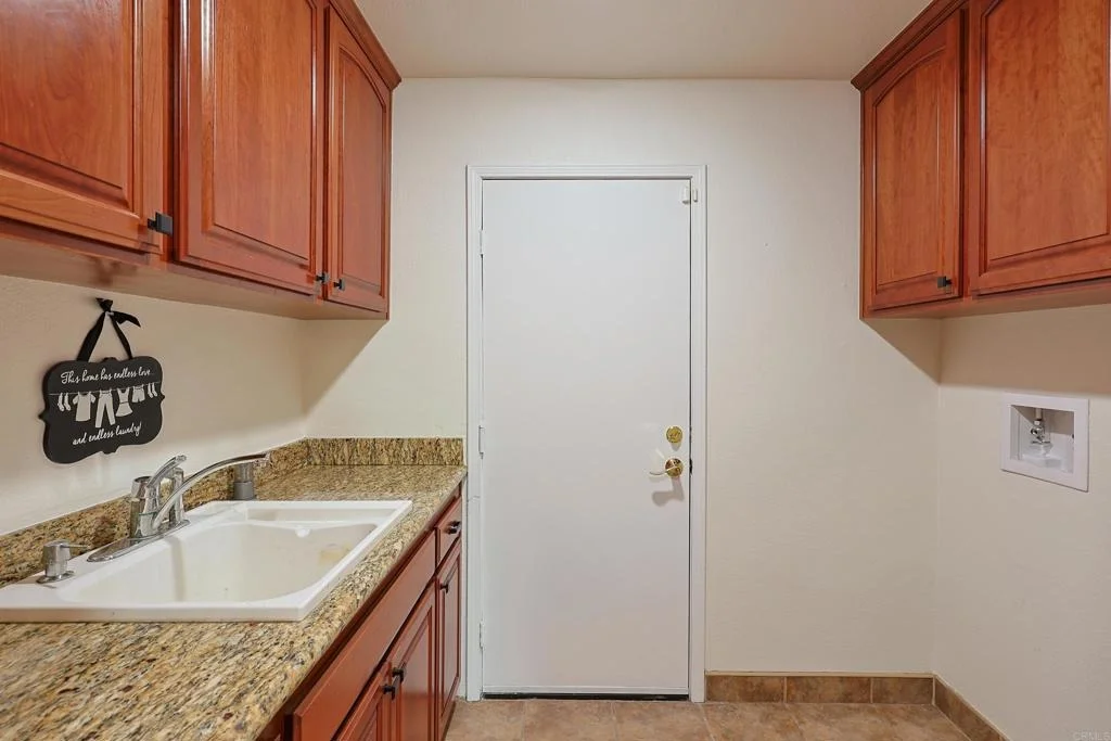 Photo of 542 Port Harwick