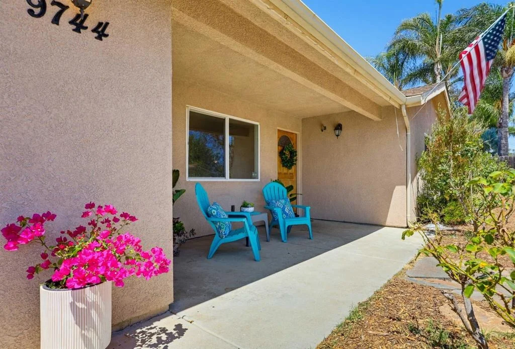 Photo of 9744 Sierra Madre Road