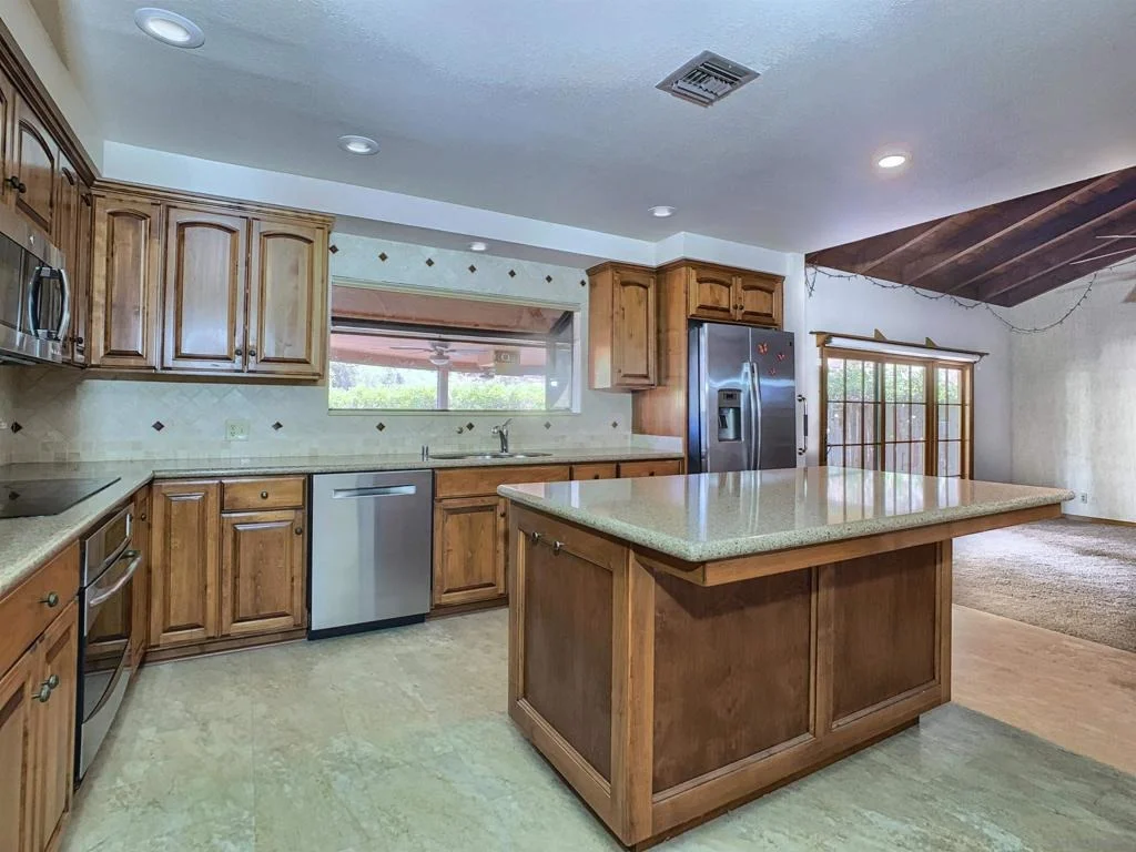 Photo of 625 VAN HORN RD