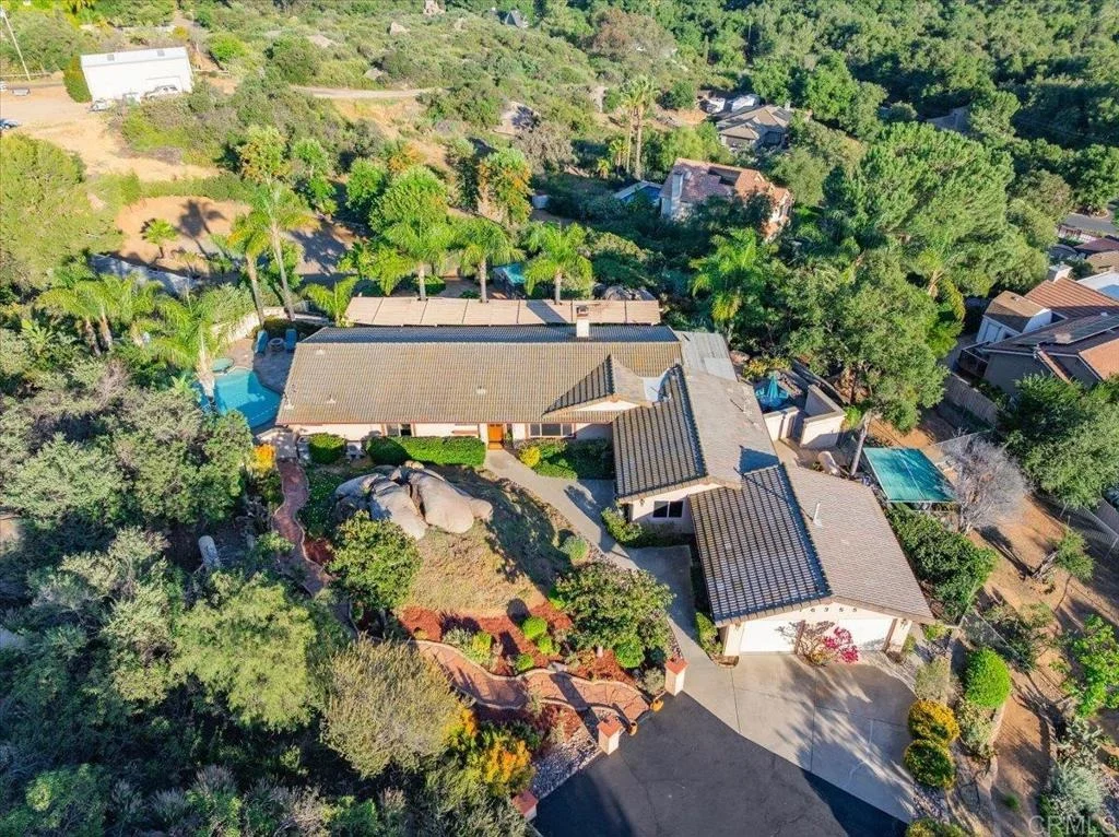 Photo of 16355 Whispering Oaks Drive