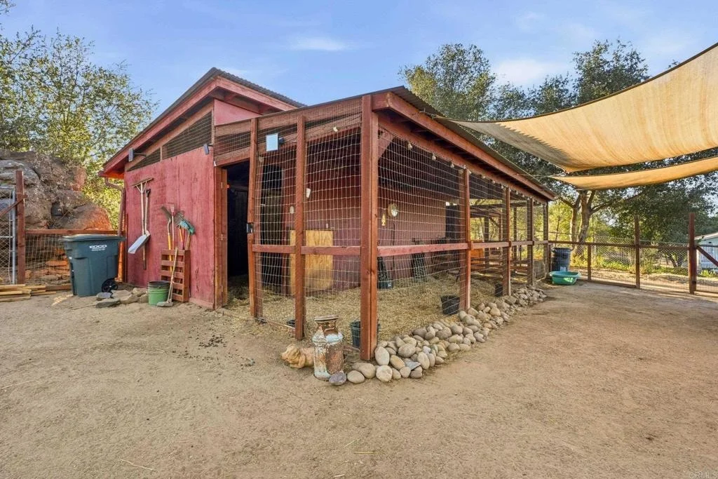 Photo of 16960 Whirlwind Lane