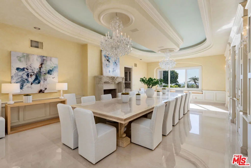 Photo of 28824 Cliffside Drive