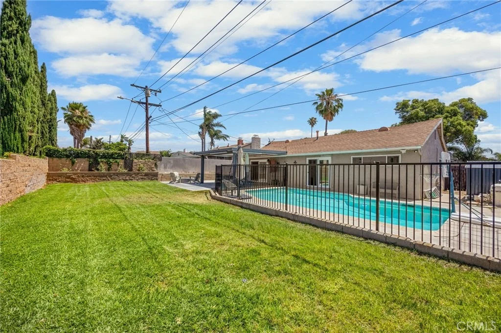Photo of 6867 Morningside