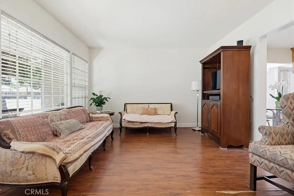 Photo of 13308 Thistle