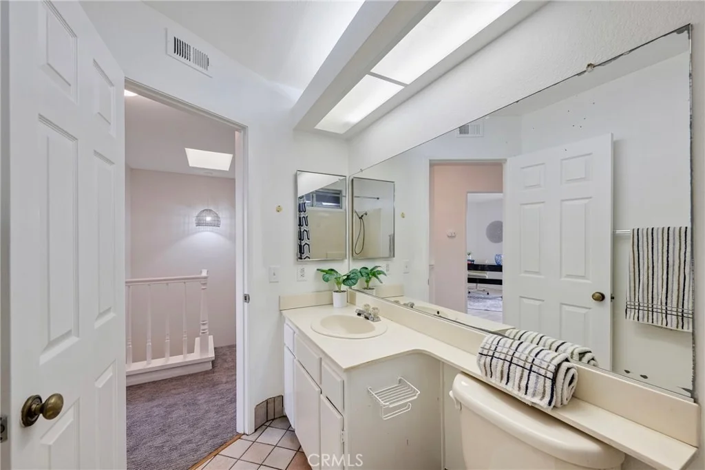 Photo of 2702 S George