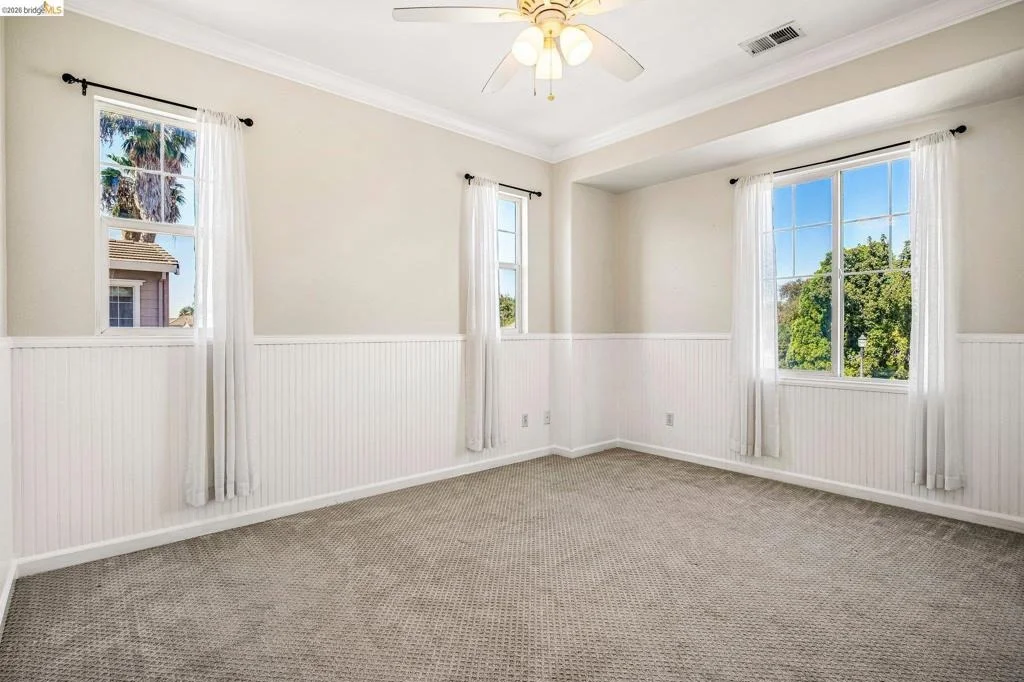 Photo of 2698 Jackson Ave