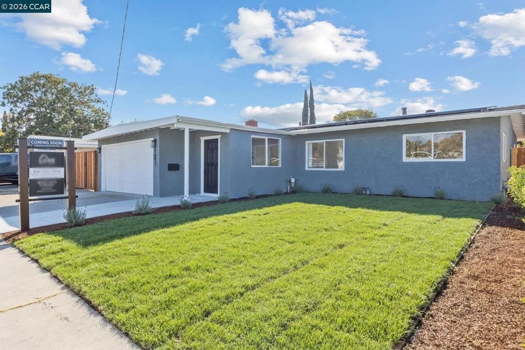 Photo of 2697 Mayfair