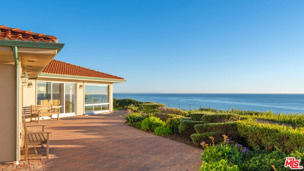 Photo of 29821 Pacific Coast Highway