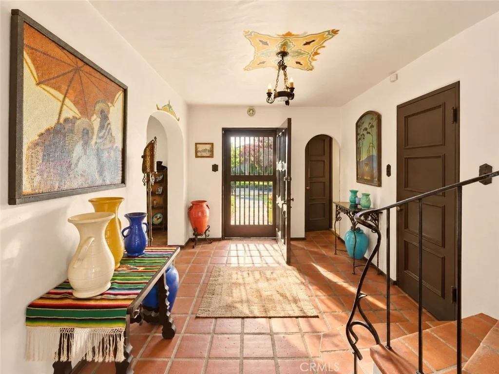 Photo of 4734 Somerset Drive