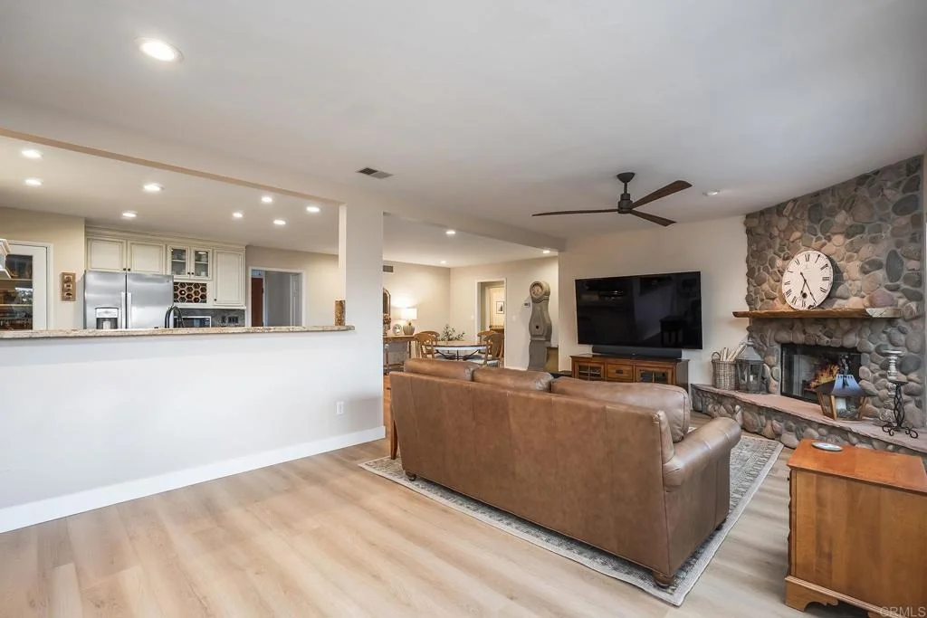 Photo of 7356 CASPER DR