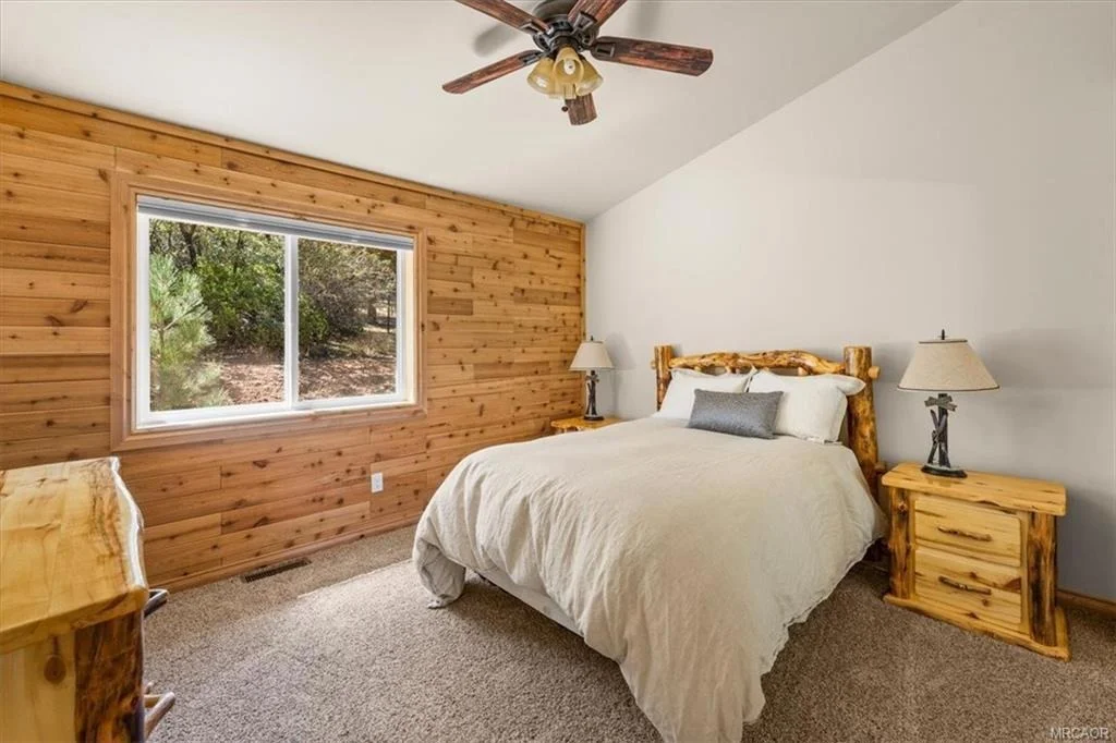 Photo of 1147 Alameda Road