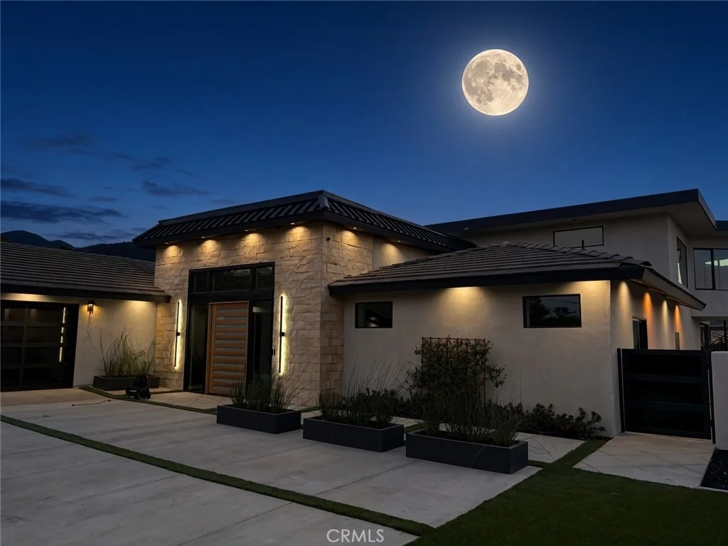 Photo of 4020 Crown Ranch