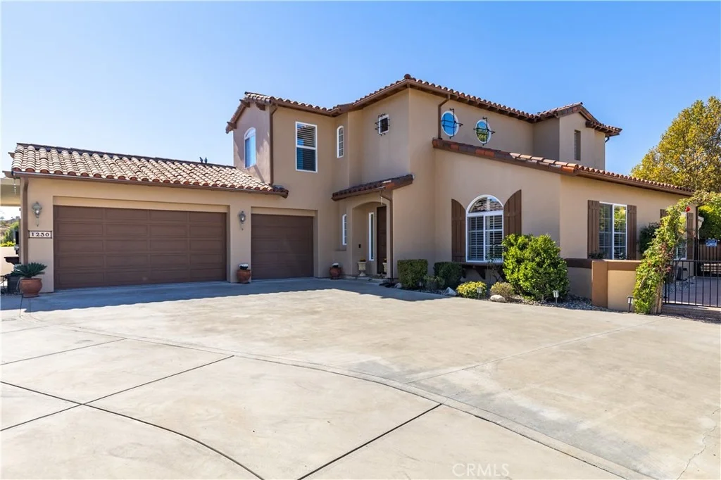 Photo of 1230 Windsong Way