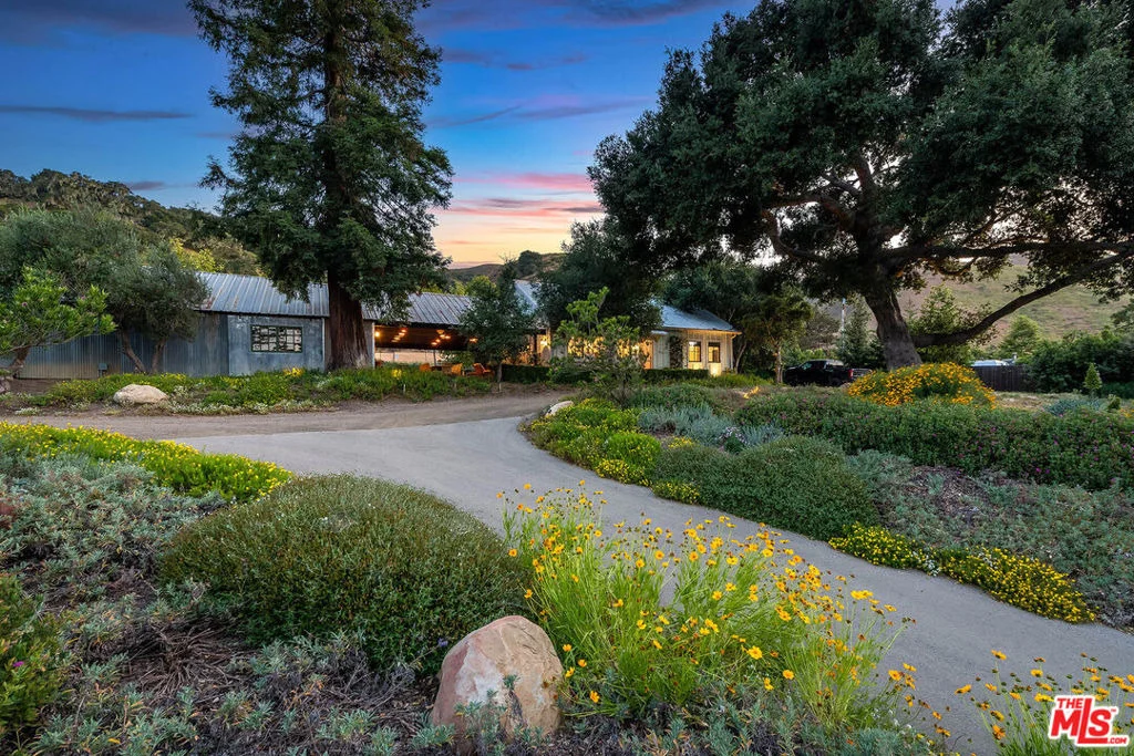 Photo of 8630 Santa Rosa Road