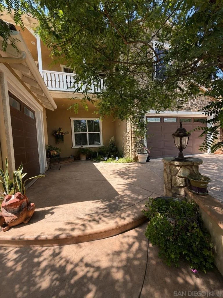 Photo of 3703 Mandolin Ave