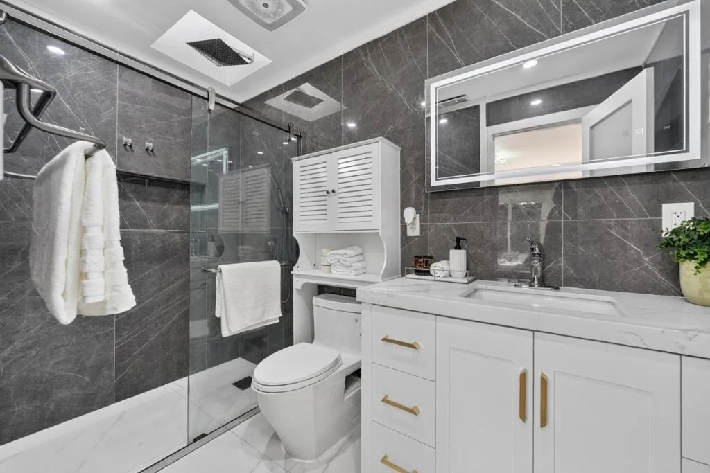 Photo of 5243 Amelia Drive