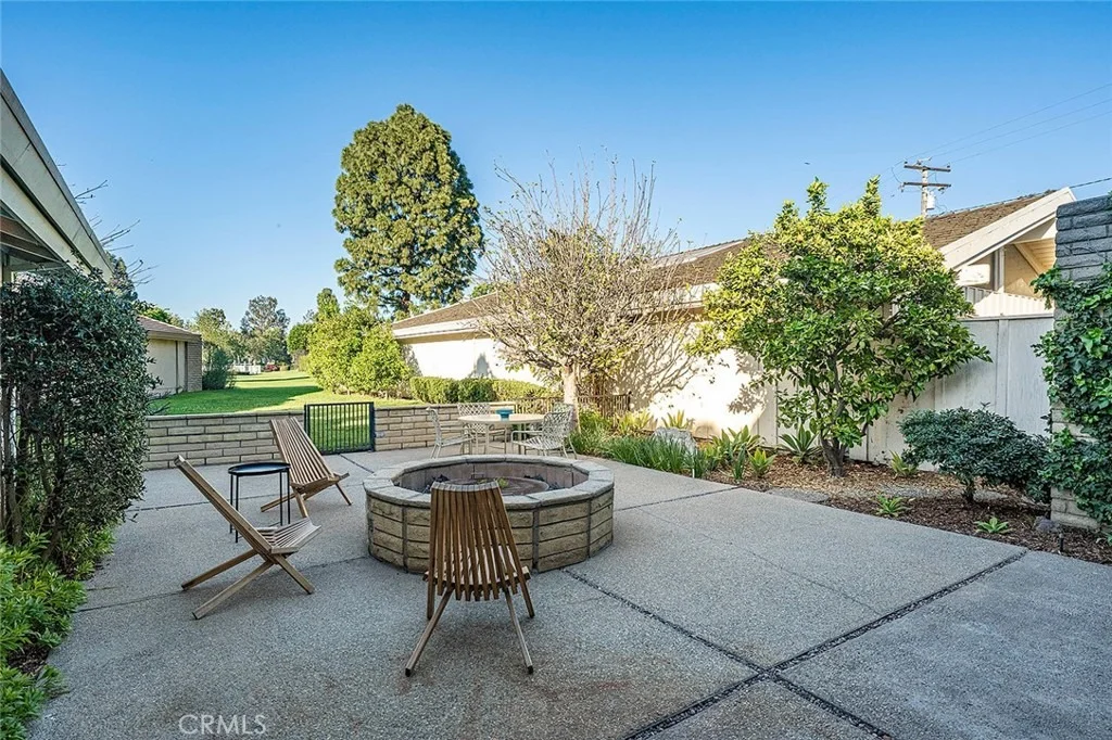 Photo of 4200 N Virginia Vista