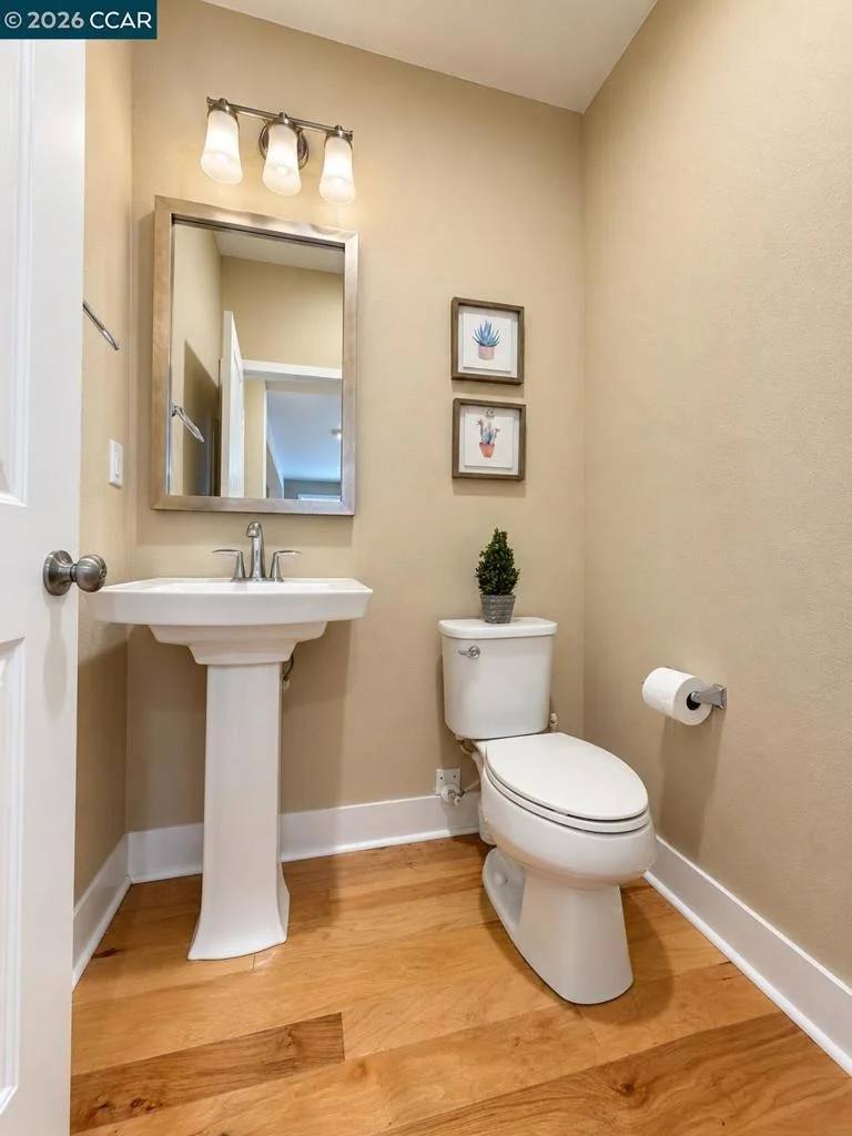 Photo of 1096 Gardenia Loop