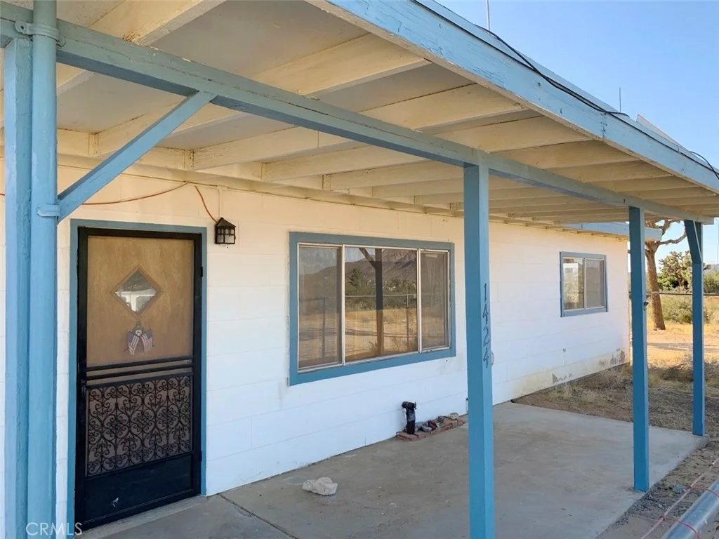 Photo of 1424 Gibralter Road