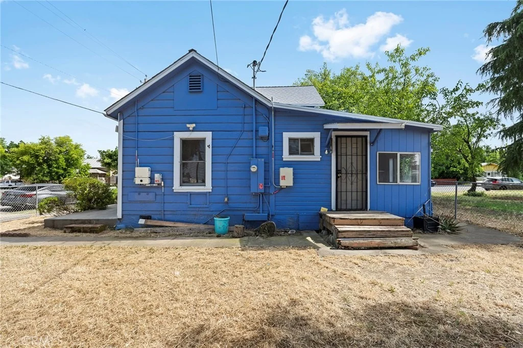 Photo of 818 6th Avenue