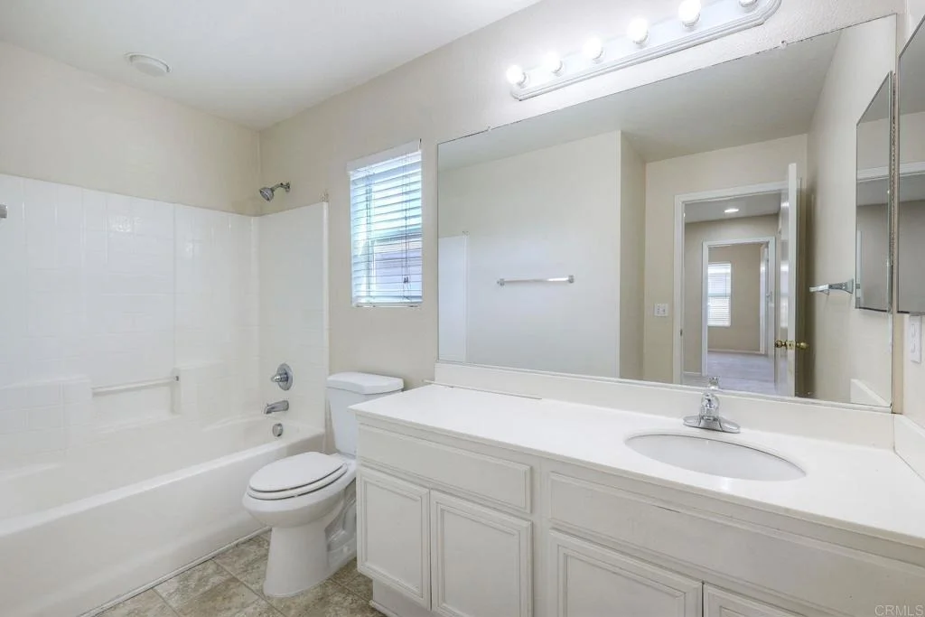 Photo of 1425 Long View Drive